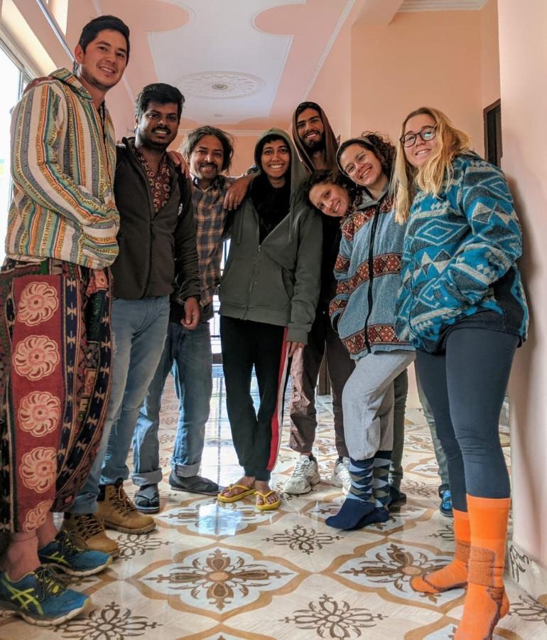 הוסטל רישיקש Tebaar Backpackers מראה חיצוני תמונה