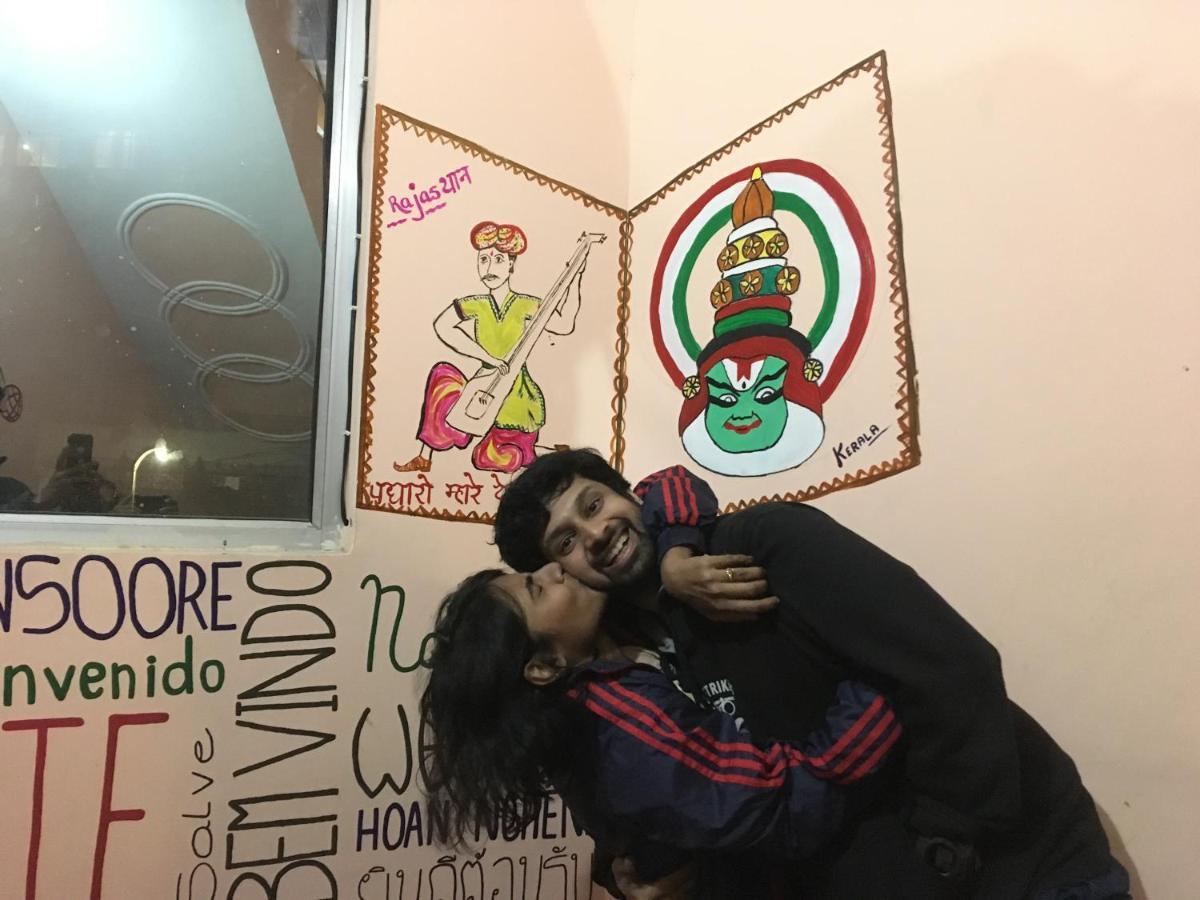 הוסטל רישיקש Tebaar Backpackers מראה חיצוני תמונה
